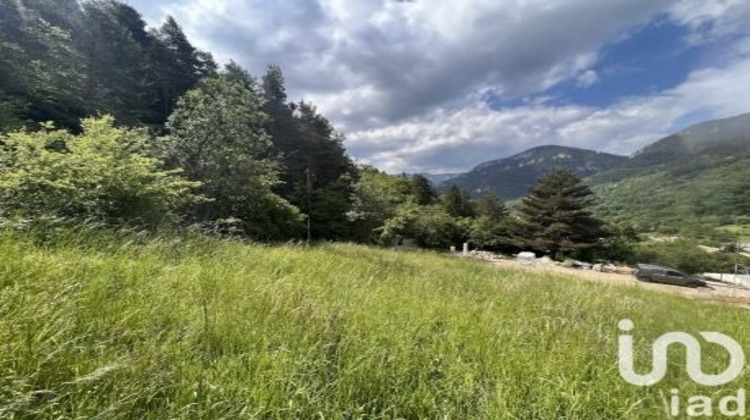 Ma-Cabane - Vente Terrain Saint-Martin-Vésubie, 1237 m²