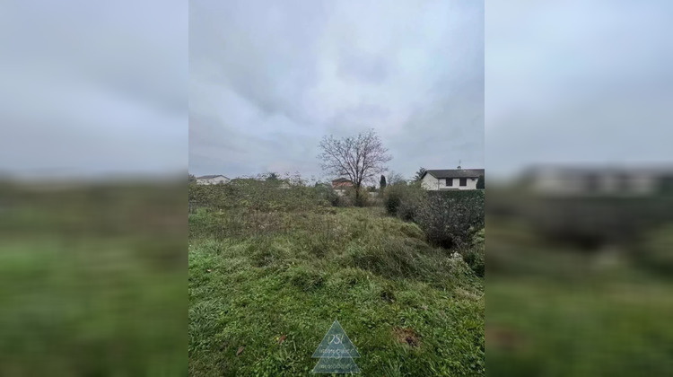 Ma-Cabane - Vente Terrain Saint-Maurice-de-Gourdans, 660 m²