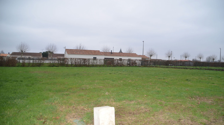 Ma-Cabane - Vente Terrain Saint-Maurice-des-Noues, 723 m²