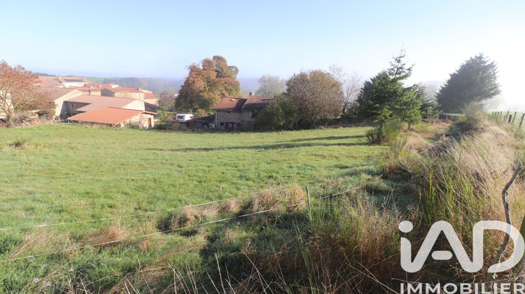 Ma-Cabane - Vente Terrain Saint-Maurice-en-Gourgois, 1577 m²