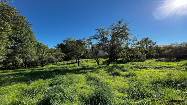 Ma-Cabane - Vente Terrain Saint-Maurice-en-Gourgois, 910 m²