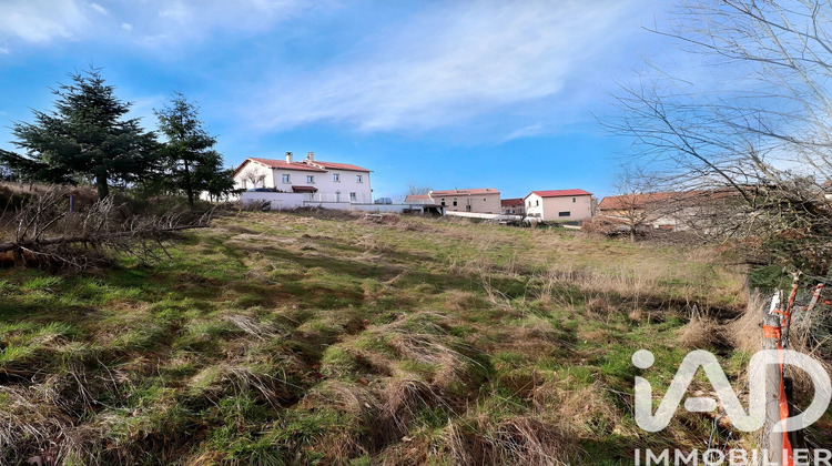 Ma-Cabane - Vente Terrain Saint-Maurice-en-Gourgois, 1577 m²
