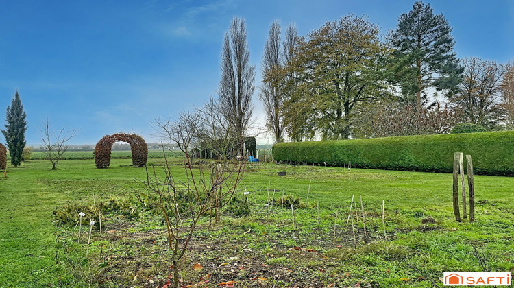 Ma-Cabane - Vente Terrain Saint-Maurice-Montcouronne, 701 m²