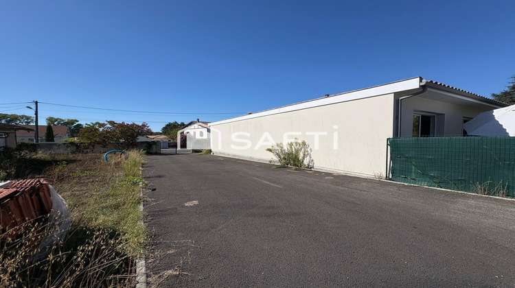 Ma-Cabane - Vente Terrain Saint-Medard-en-Jalles, 765 m²