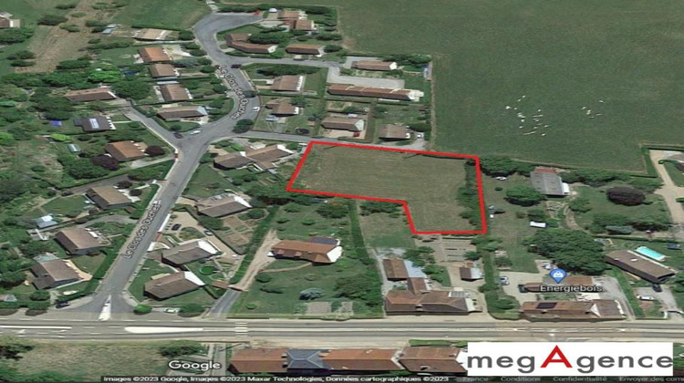 Ma-Cabane - Vente Terrain SAINT MENOUX, 2557 m²
