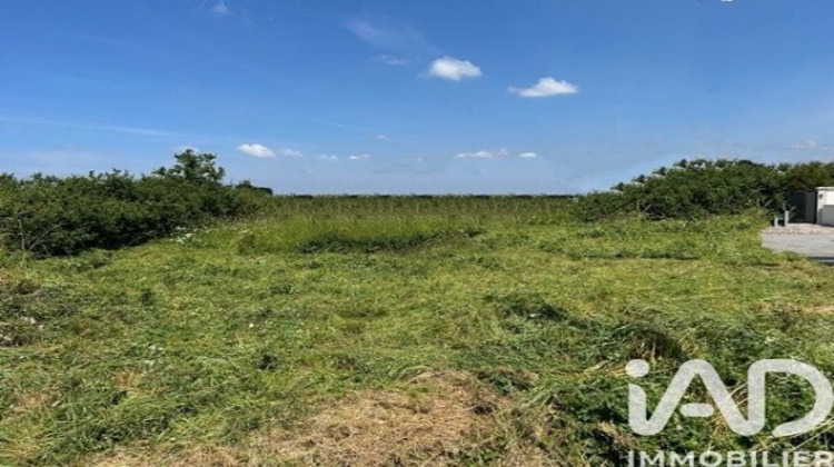 Ma-Cabane - Vente Terrain Saint-Michel-Chef-Chef, 561 m²