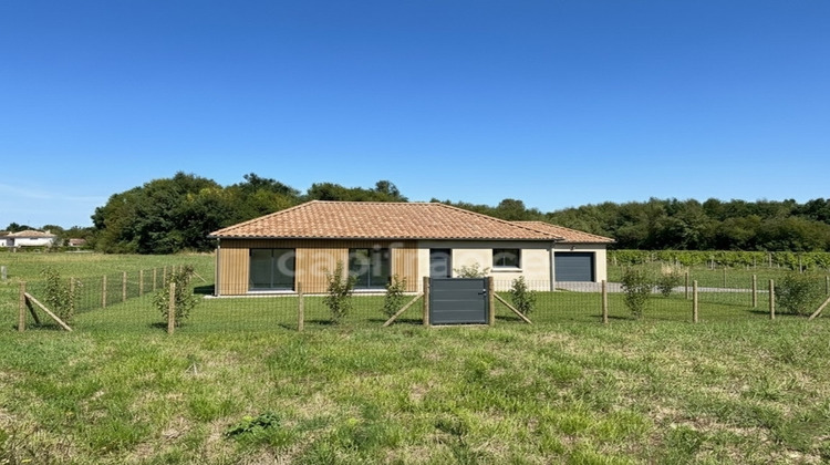 Ma-Cabane - Vente Terrain SAINT PALAIS DE NEGRIGNAC, 747 m²