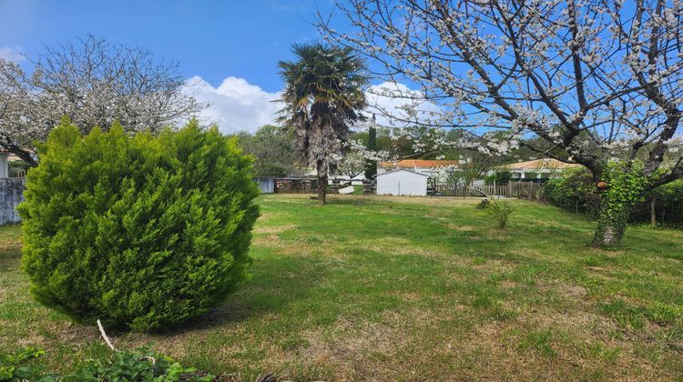 Ma-Cabane - Vente Terrain Saint-Palais-sur-Mer, 835 m²