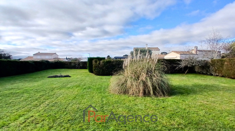 Ma-Cabane - Vente Terrain Saint-Palais-sur-Mer, 1080 m²