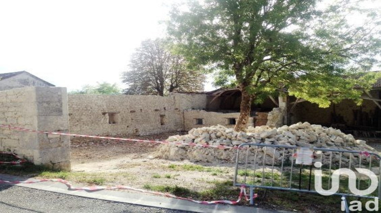 Ma-Cabane - Vente Terrain Saint Pantaleon, 550 m²