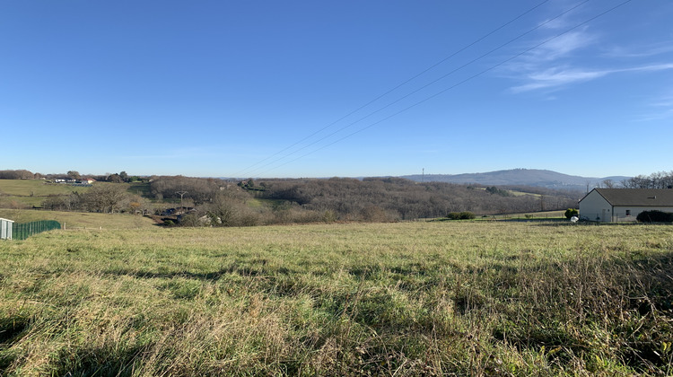 Ma-Cabane - Vente Terrain Saint-Pantaléon-de-Larche, 3024 m²