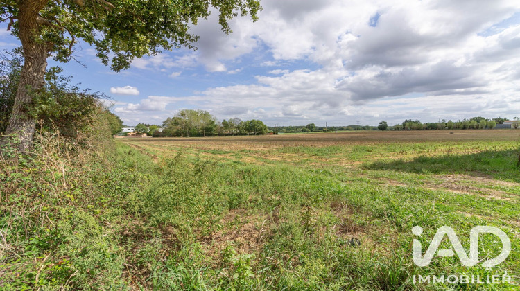 Ma-Cabane - Vente Terrain Saint-Paul-Mont-Penit, 1200 m²