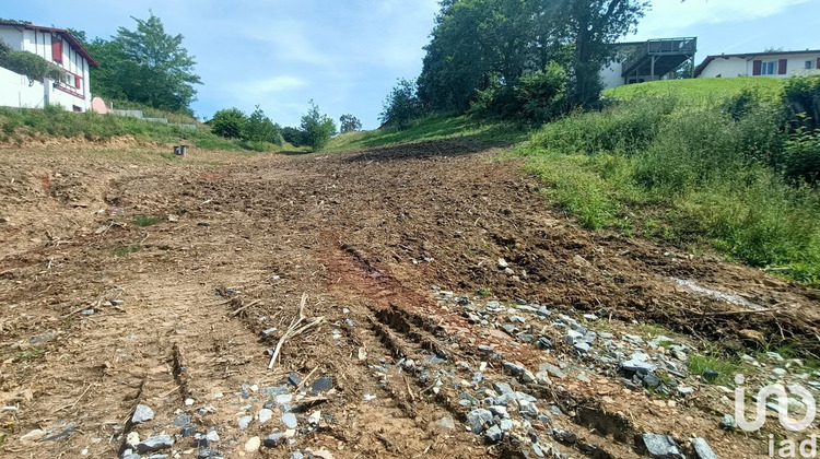 Ma-Cabane - Vente Terrain Saint-Pée-sur-Nivelle, 800 m²
