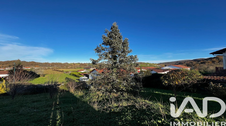 Ma-Cabane - Vente Terrain Saint-Pée-sur-Nivelle, 600 m²