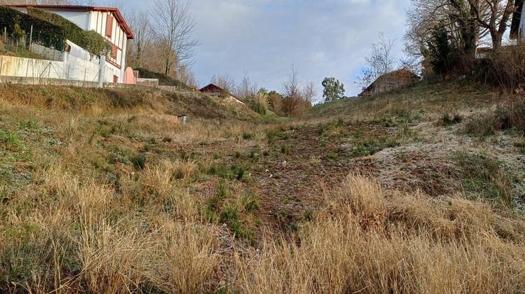 Ma-Cabane - Vente Terrain Saint-Pée-sur-Nivelle, 800 m²