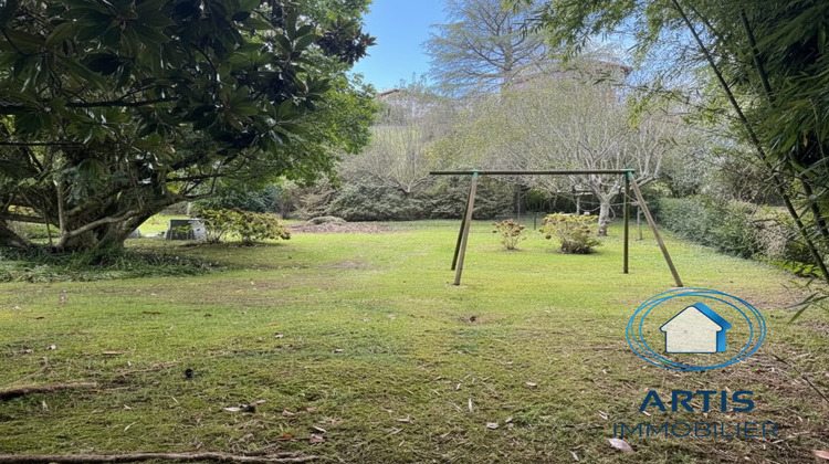 Ma-Cabane - Vente Terrain Saint-Pée-sur-Nivelle, 836 m²