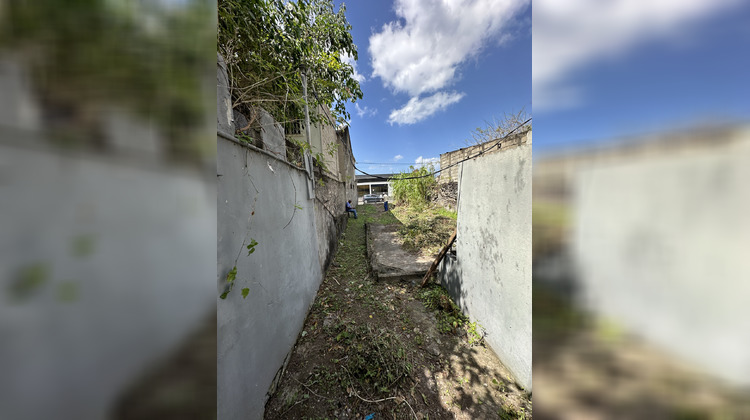 Ma-Cabane - Vente Terrain Saint-Pierre, 198 m²