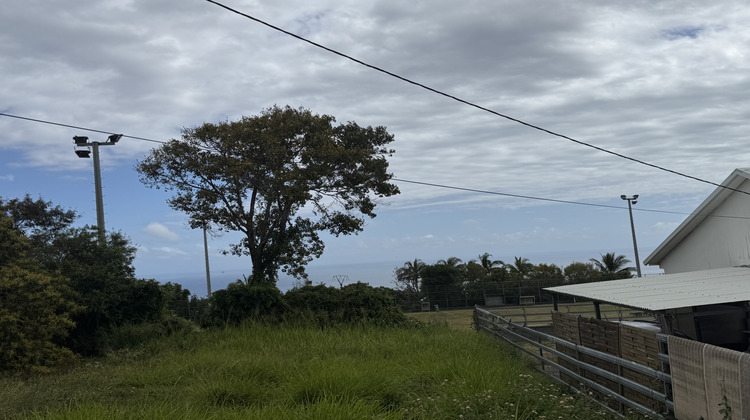 Ma-Cabane - Vente Terrain Saint-Pierre, 350 m²