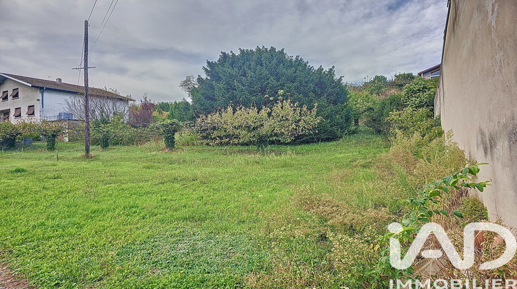 Ma-Cabane - Vente Terrain Saint-Pierre-de-Boeuf, 1602 m²