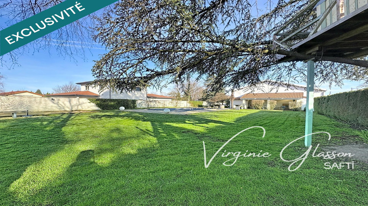 Ma-Cabane - Vente Terrain Saint-Pierre-de-Chandieu, 900 m²