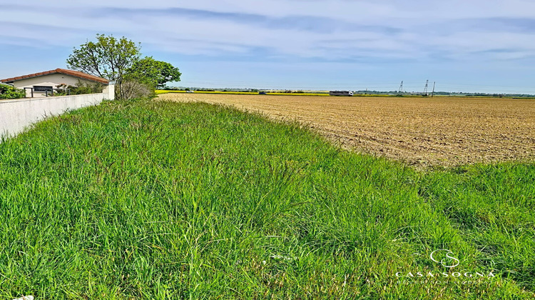 Ma-Cabane - Vente Terrain SAINT-PIERRE-DE-CHANDIEU, 1384 m²