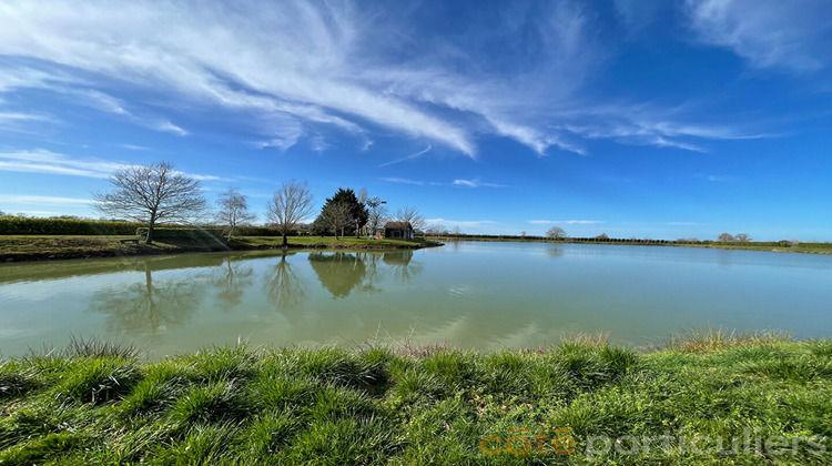 Ma-Cabane - Vente Terrain SAINT-PIERRE-LES-BOIS, 25630 m²