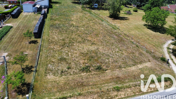 Ma-Cabane - Vente Terrain Saint-Pourçain-sur-Sioule, 1500 m²