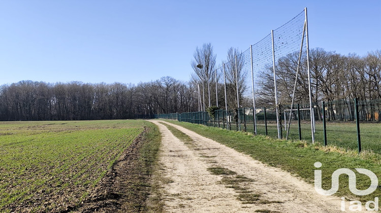Ma-Cabane - Vente Terrain Saint Prest, 1885 m²