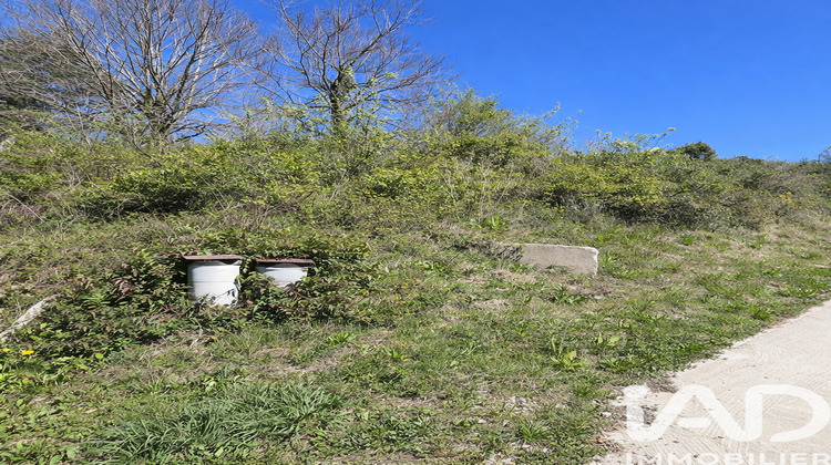Ma-Cabane - Vente Terrain Saint-Priest-en-Jarez, 576 m²