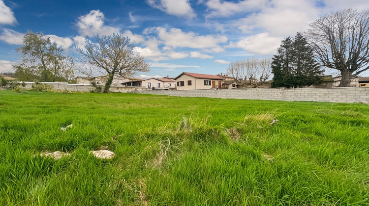 Ma-Cabane - Vente Terrain SAINT-PRIM, 740 m²