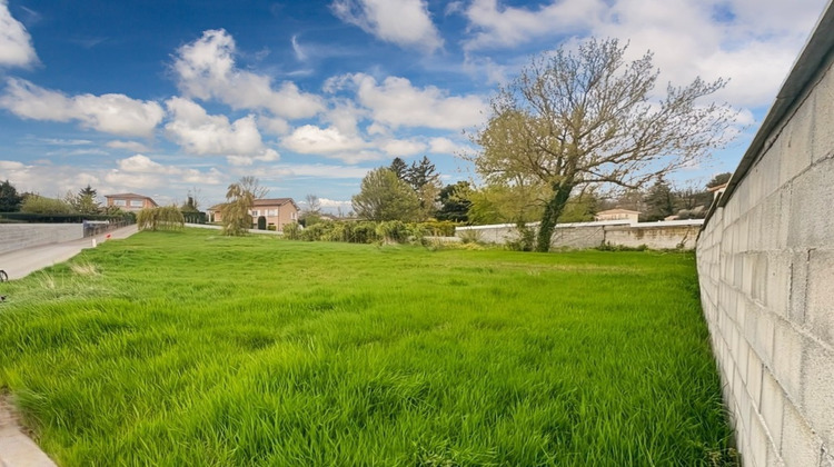 Ma-Cabane - Vente Terrain SAINT-PRIM, 740 m²