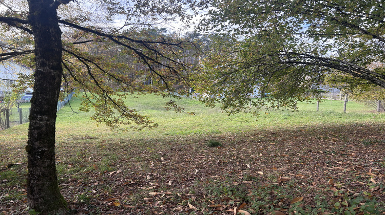 Ma-Cabane - Vente Terrain Saint-Privat, 1760 m²