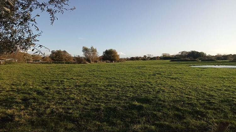 Ma-Cabane - Vente Terrain Saint-Quentin-en-Tourmont, 2335 m²