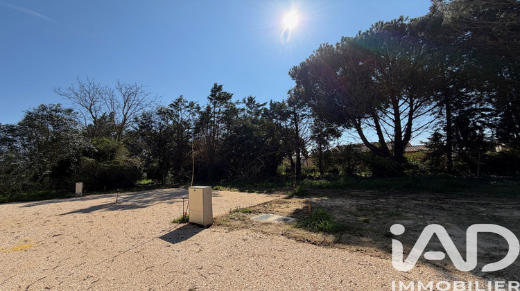 Ma-Cabane - Vente Terrain Saint-Quentin-la-Poterie, 810 m²