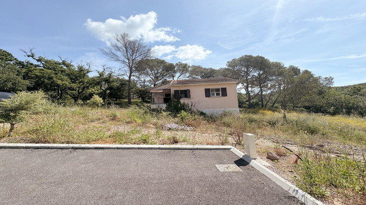 Ma-Cabane - Vente Terrain Saint-Raphaël, 611 m²