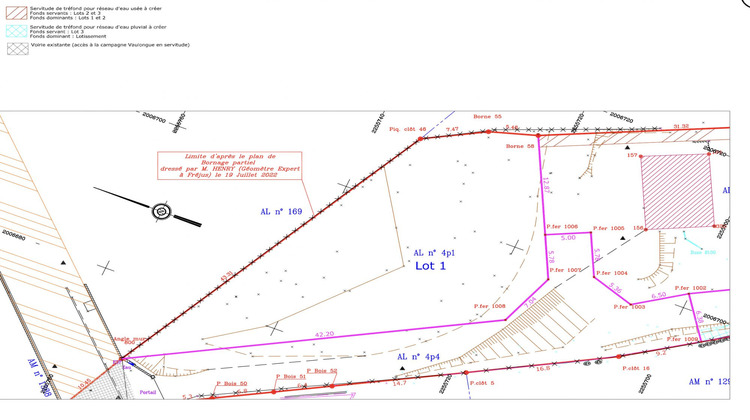 Ma-Cabane - Vente Terrain Saint-Raphaël, 718 m²