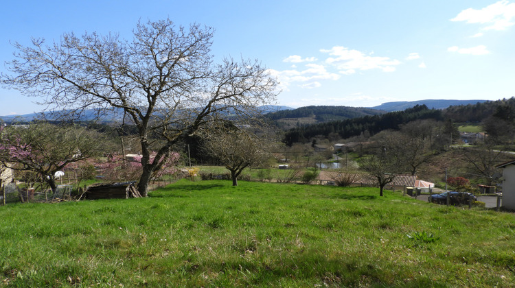 Ma-Cabane - Vente Terrain Saint-Rémy-sur-Durolle, 860 m²