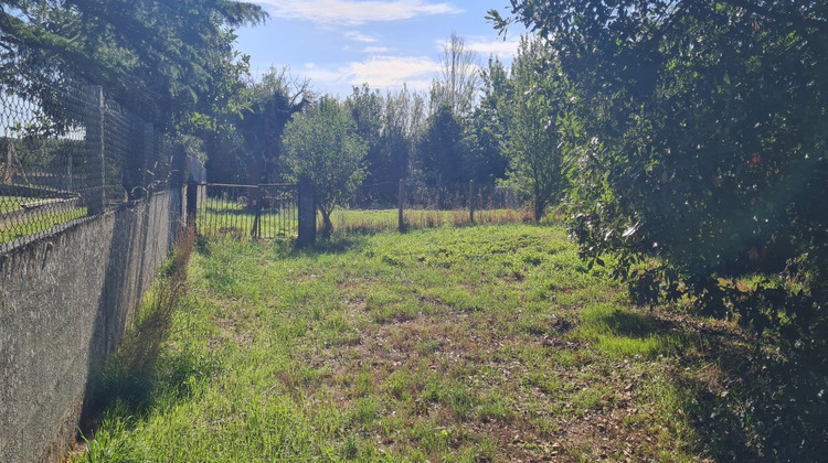 Ma-Cabane - Vente Terrain Saint-Savinien, 654 m²