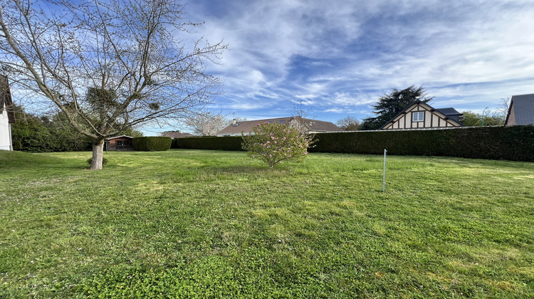 Ma-Cabane - Vente Terrain Saint-Sébastien-de-Morsent, 776 m²