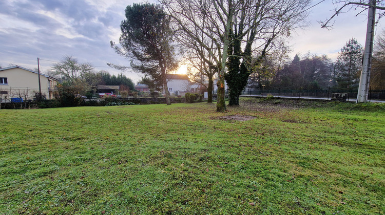 Ma-Cabane - Vente Terrain Saint-Symphorien, 890 m²