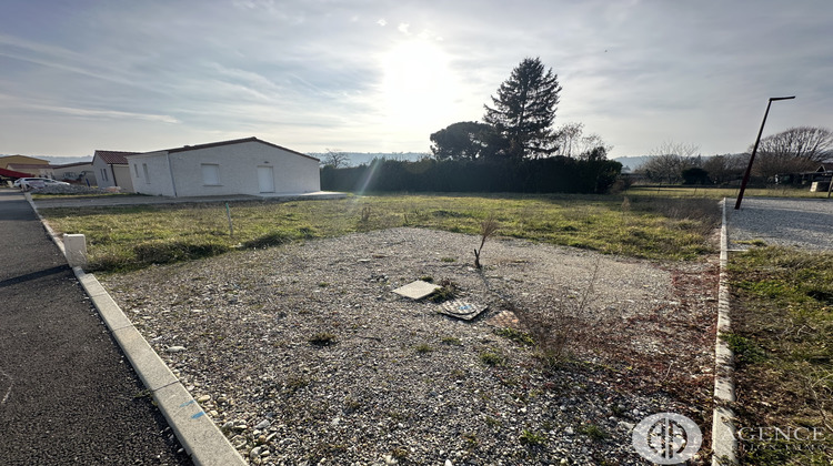 Ma-Cabane - Vente Terrain Saint-Uze, 443 m²