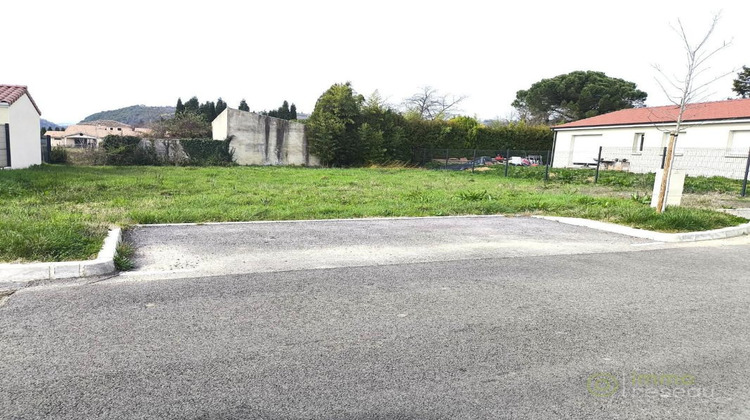 Ma-Cabane - Vente Terrain SAINT UZE, 406 m²