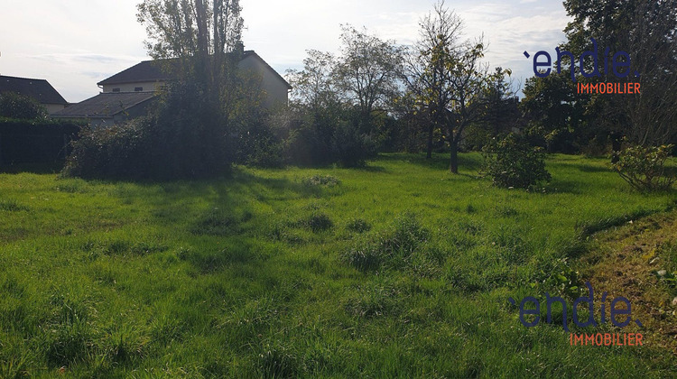Ma-Cabane - Vente Terrain Saint-Victor, 1792 m²