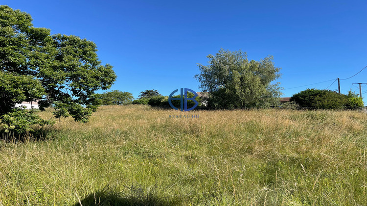Ma-Cabane - Vente Terrain SAINT-VICTOR-DE-CESSIEU, 717 m²
