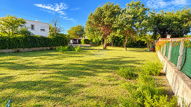 Ma-Cabane - Vente Terrain SAINT-VICTORET, 529 m²