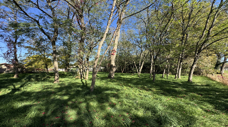 Ma-Cabane - Vente Terrain Saint-Yzan-de-Soudiac, 854 m²
