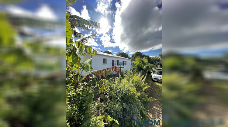 Ma-Cabane - Vente Terrain SAINTE CLOTILDE, 1600 m²