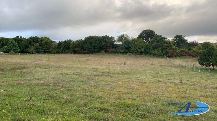 Ma-Cabane - Vente Terrain SAINTE-CROIX-DE-MAREUIL, 3050 m²