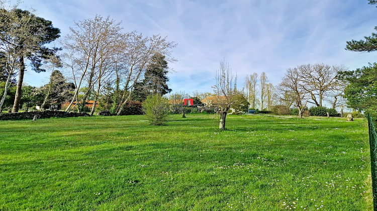 Ma-Cabane - Vente Terrain Sainte-Eulalie, 1975 m²