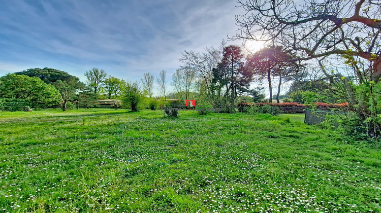 Ma-Cabane - Vente Terrain Sainte-Eulalie, 1975 m²